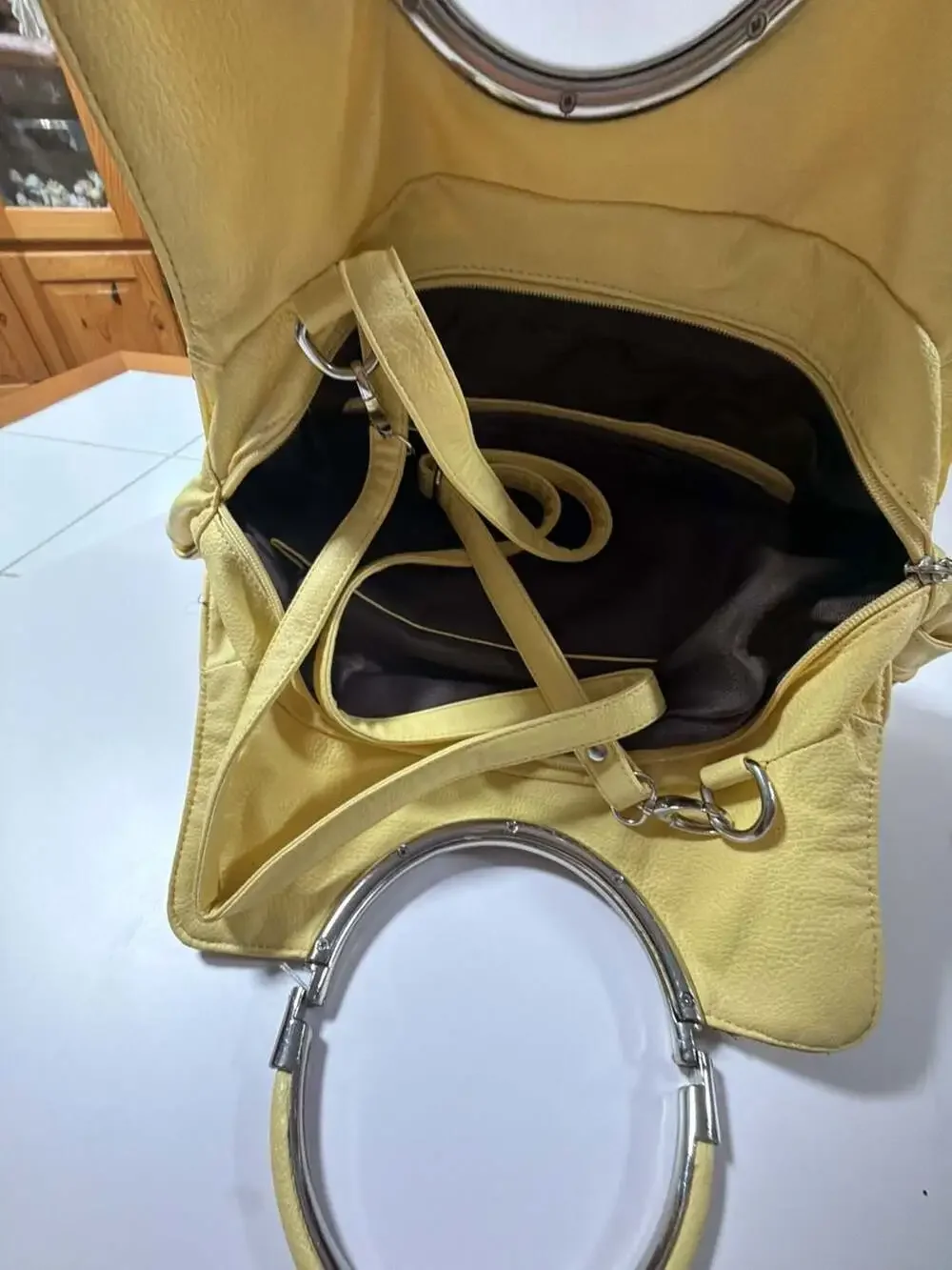 Unknown yellow hobo